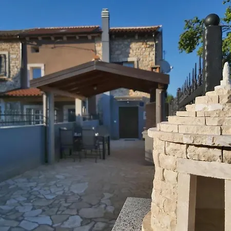 Kuca Za Odmor Lazaric Marčana