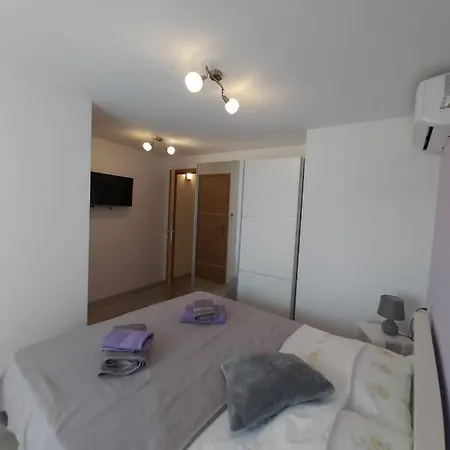 Guest house Kuca Za Odmor Lazaric 3*