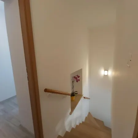 Konukevi Kuca Za Odmor Lazaric *